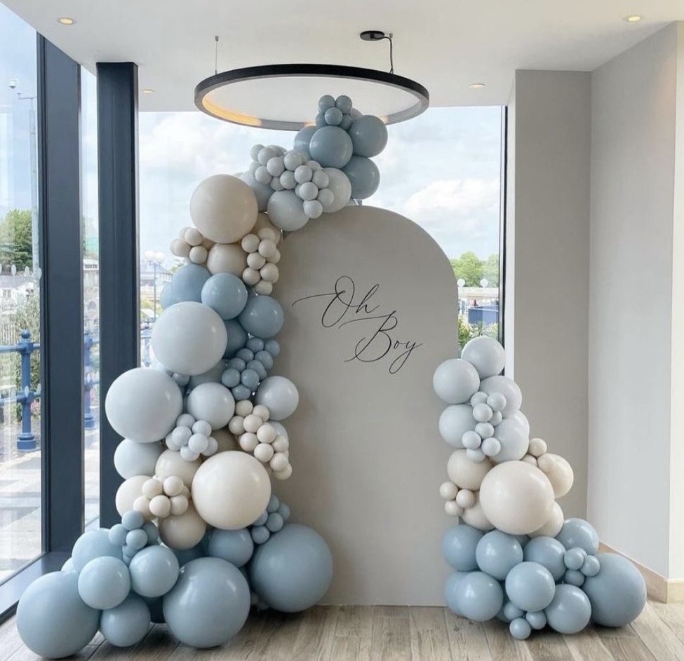 Grey Arch with Blue & Tan Garlands