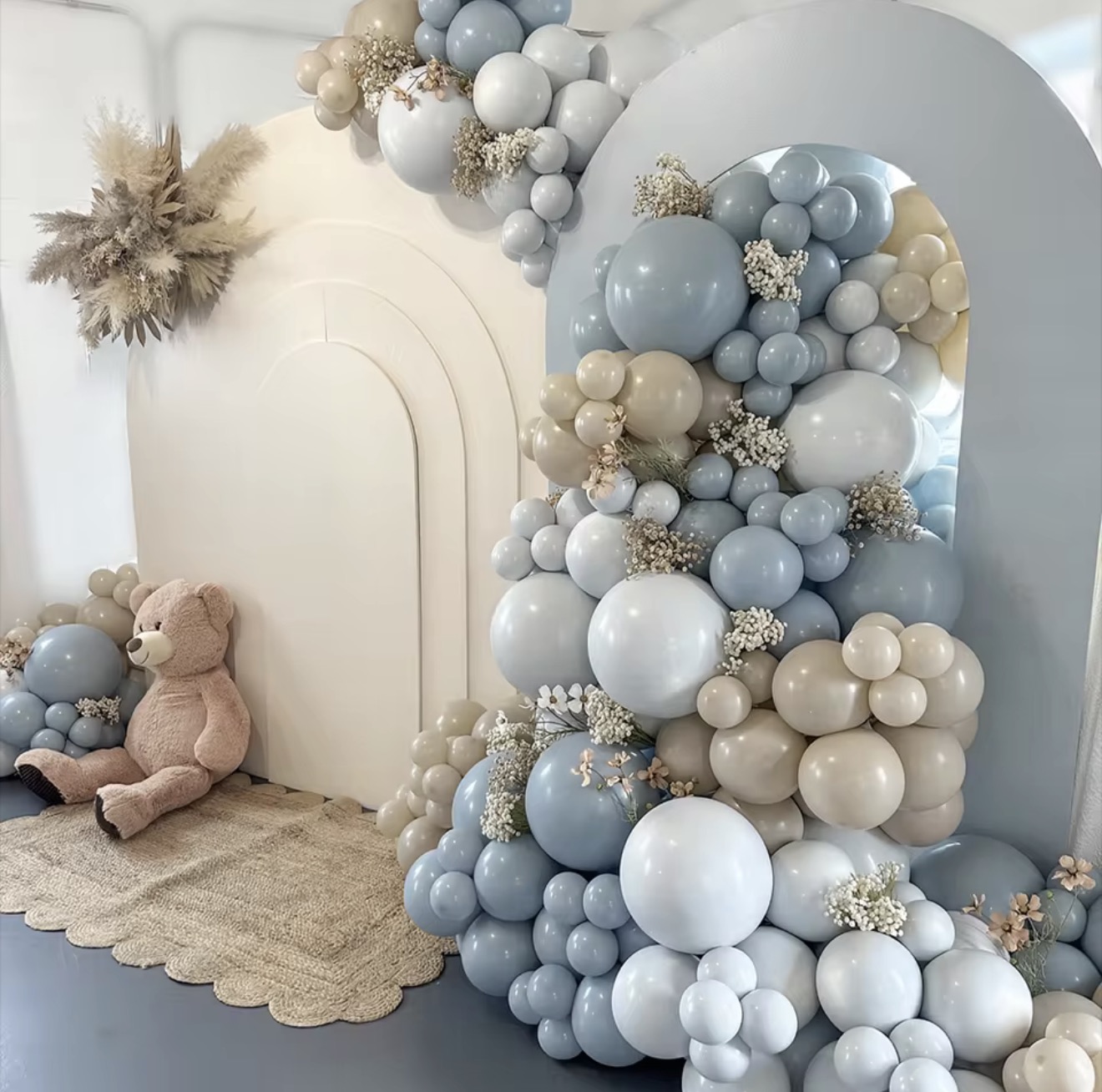 Blue, Grey & Tan Garland with Teddy