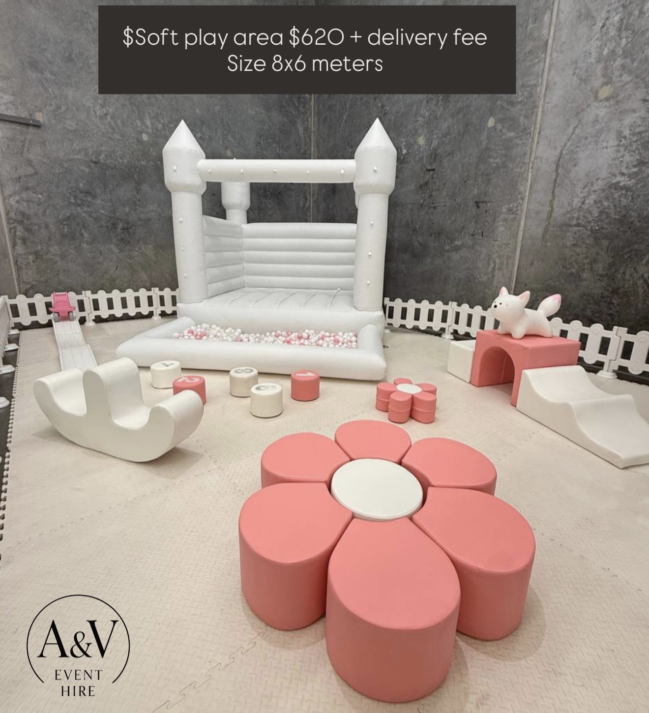 Petal Palace soft play set, 8×6 meters