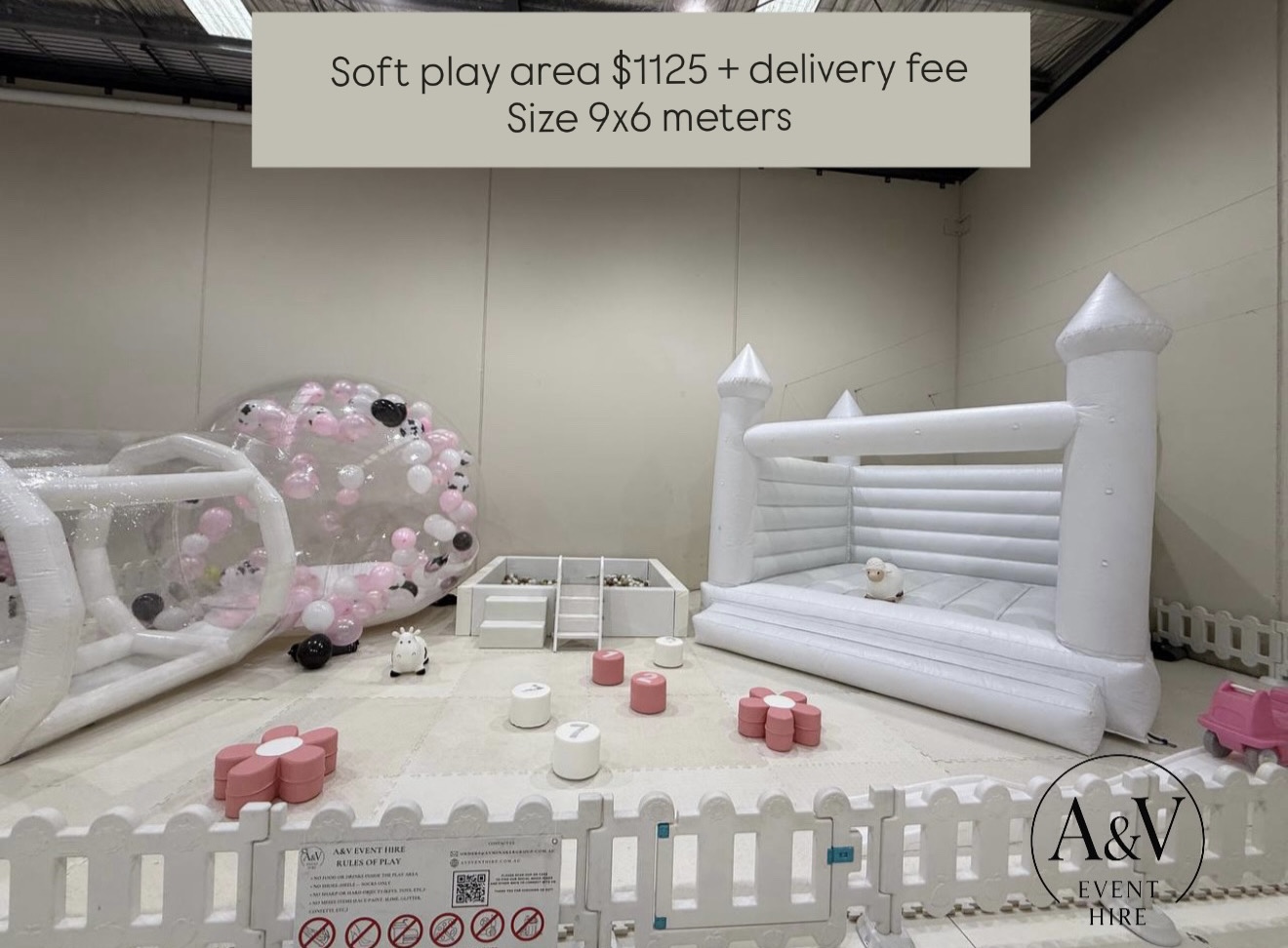 White Wonderland soft play package, 9×6 meters