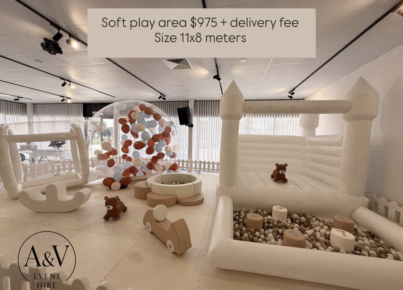 Bear Bubble Party soft play set, 11×8 meters
