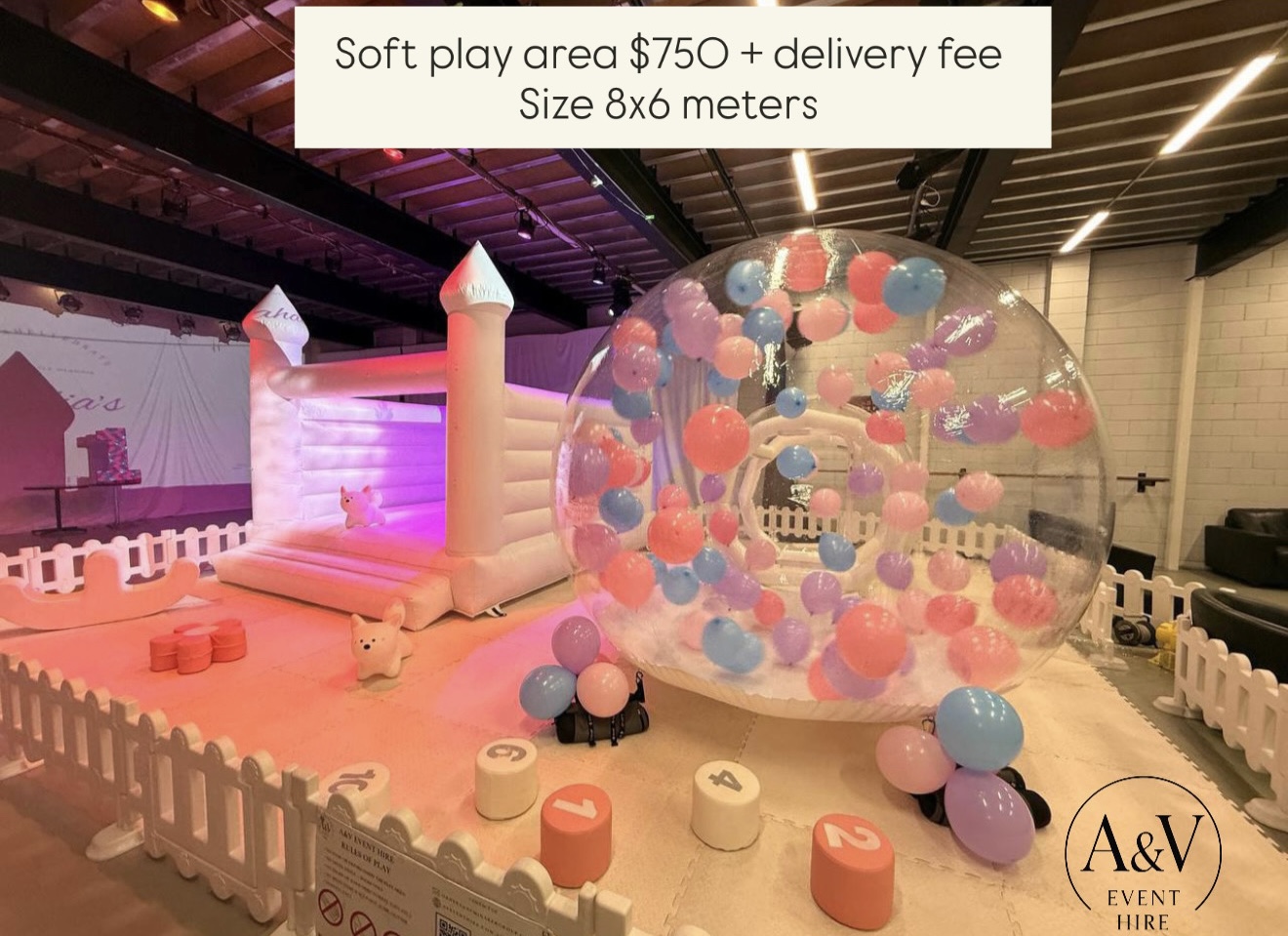 Blush Bubble soft play set, 8×6 meters